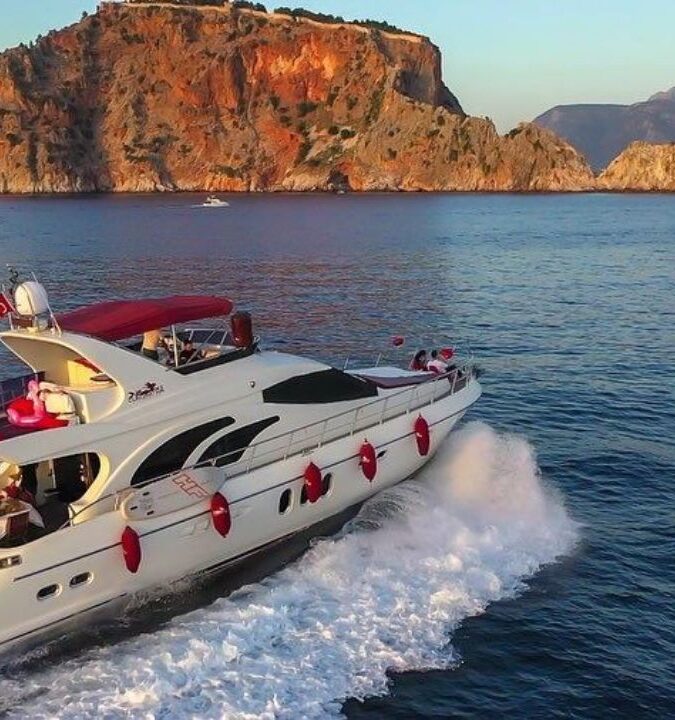 Cleopatra Luxury Yacht Rental