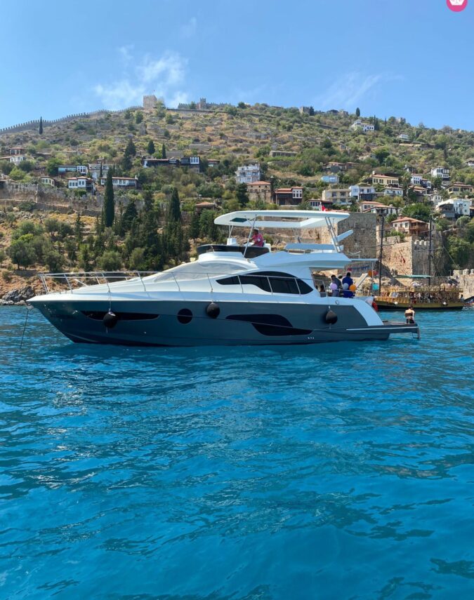 Alanya Kahlesi Delüx Yacht